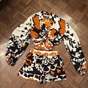 Zara Women's Orange and Black Floral set size XS